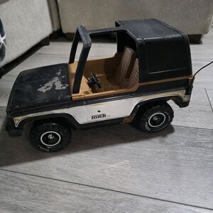 vintage Tonka MR-970 Ford Bronco toy truck. 